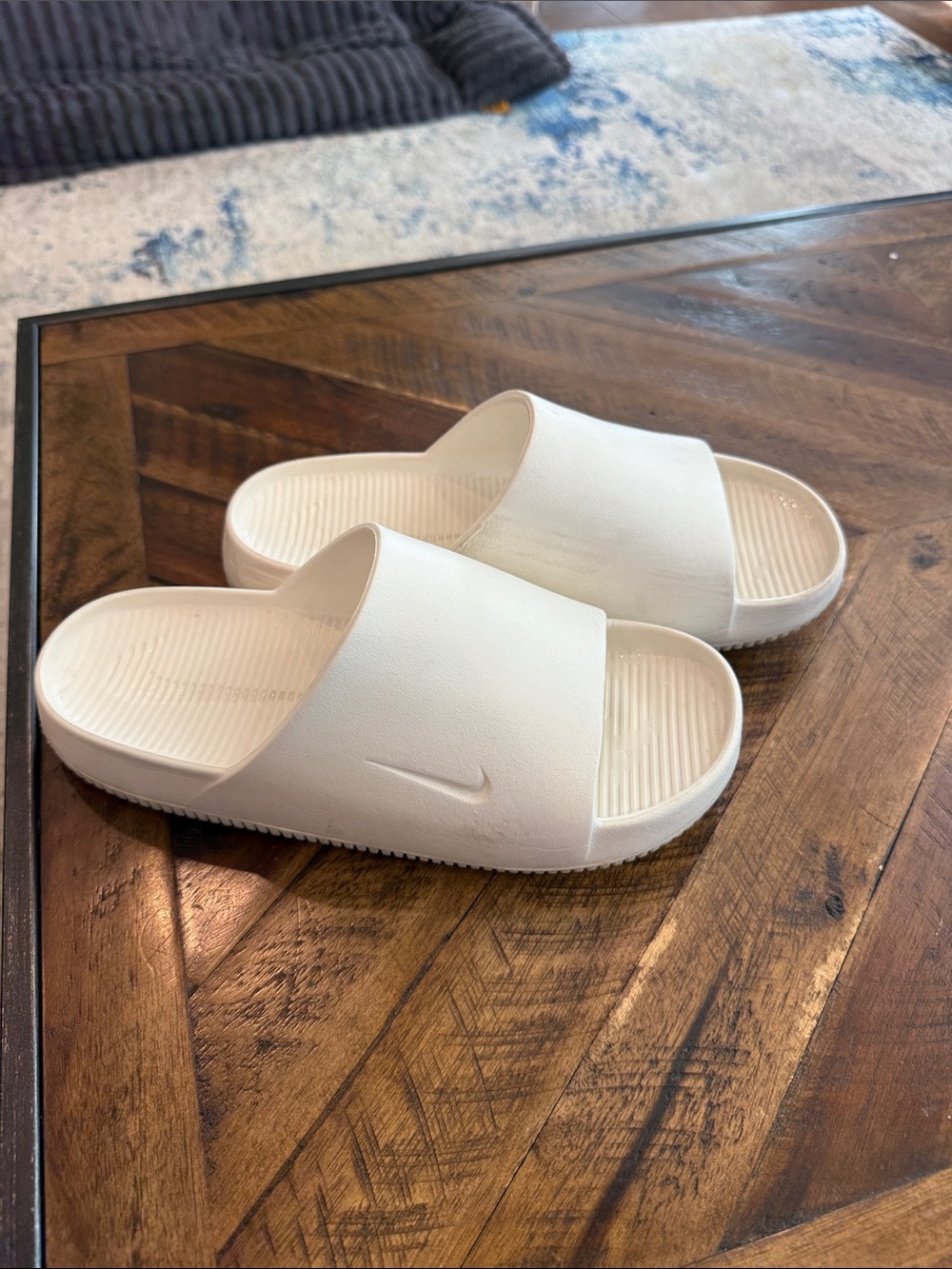 Nike White Slide Sandals - Minimal Slip-On Design